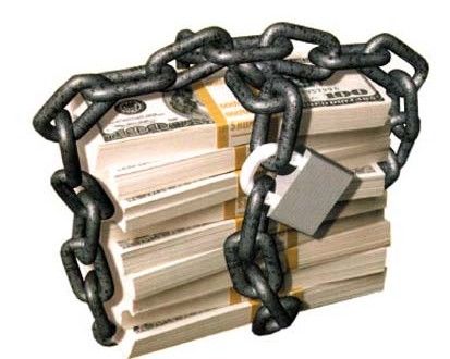 Cómo los Millonarios Cuidan el Dinero